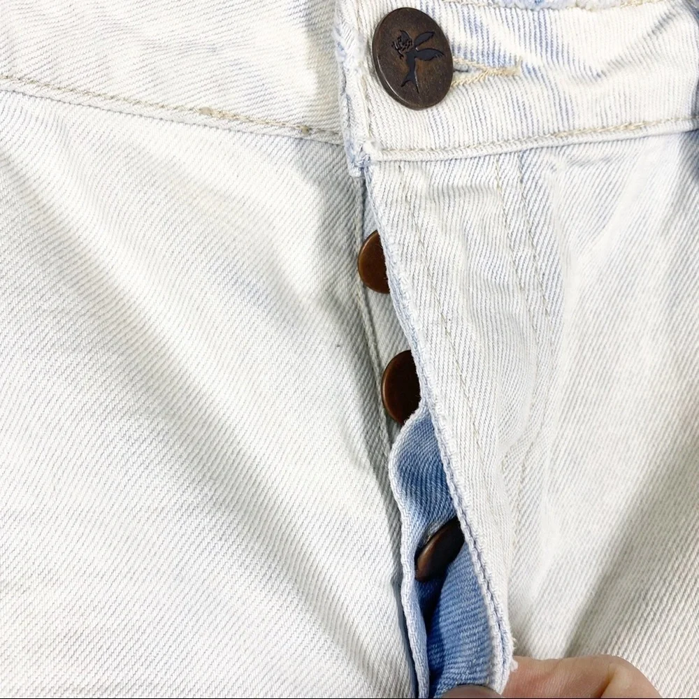 One Teaspoon Light Wash Bandits Distressed Denim Jean Shorts 29